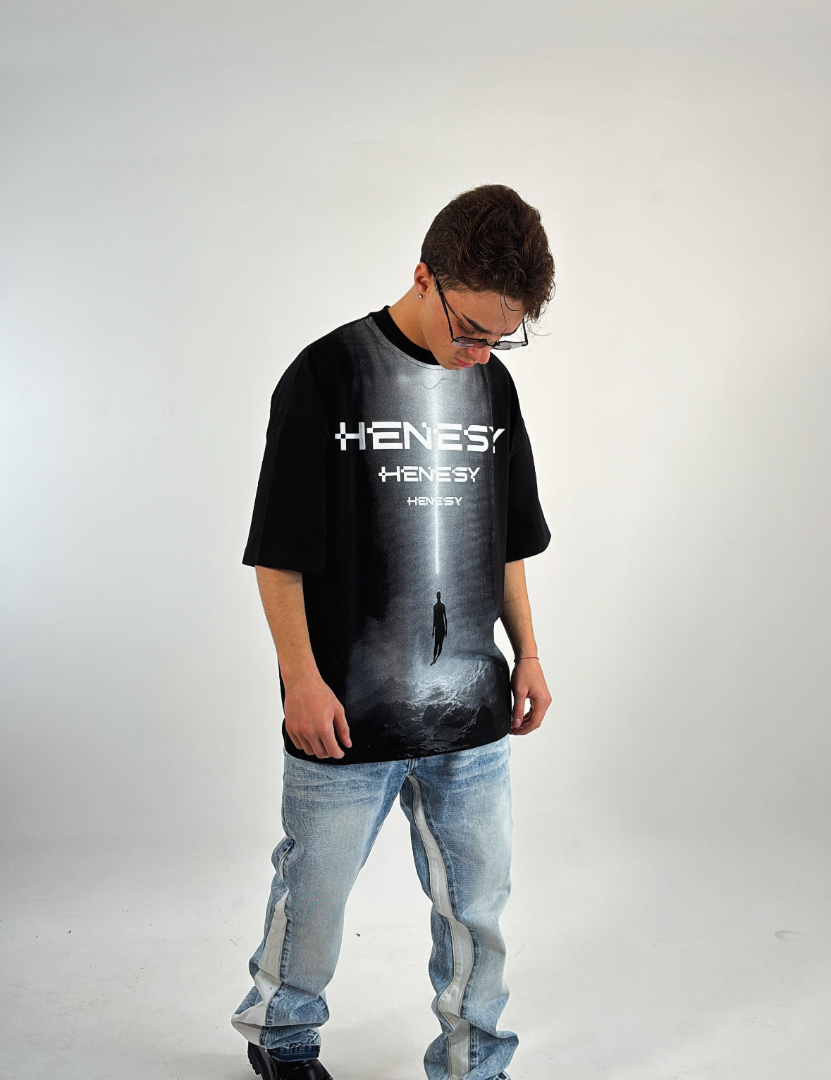 T-SHIRT HENESY